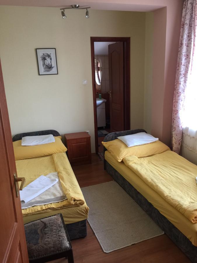 Villa Negra Motel Berzence Ngoại thất bức ảnh